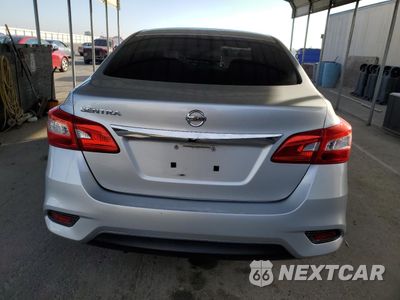 Zdjęcie 6 z 13 samochodu: 2017 NISSAN SENTRA S VIN:3N1AB7AP2HY401881 - miniatura