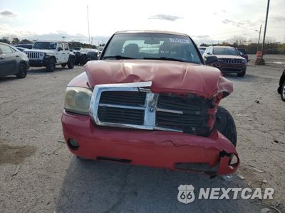Piąte zdjęcie samochodu w środku: 2005 DODGE DAKOTA QUAD SLT VIN:1D7HW48K05S310312 - miniatura