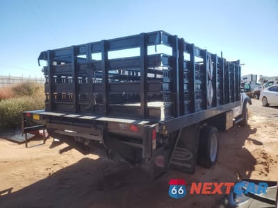 Czwarte zdjęcie samochodu z boku: 2020 FORD F450 SUPER DUTY VIN:1FDUF4GN2LEE46615 - miniatura