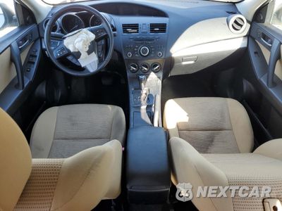 Zdjęcie 8 z 15 samochodu: 2012 MAZDA 3 I VIN:JM1BL1L88C1658509 - miniatura