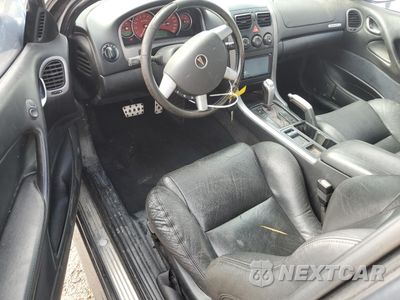 Zdjęcie 8 z 12 samochodu: 2005 PONTIAC GTO VIN:6G2VX12U95L376247 - miniatura