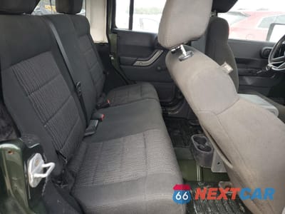 Zdjęcie 10 z 12 samochodu: 2008 JEEP WRANGLER UNLIMITED RUBICON VIN:1J4GA69168L601217 - miniatura