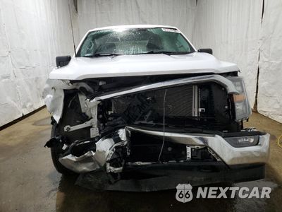 Piąte zdjęcie samochodu w środku: 2023 FORD F150 SUPERCREW VIN:1FTEW1EB0PKD31860 - miniatura