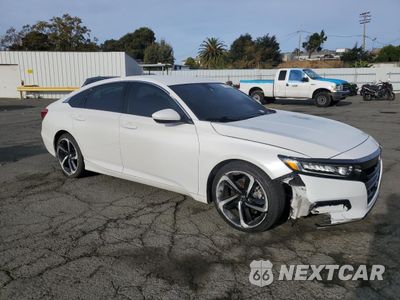 Czwarte zdjęcie samochodu z boku: 2018 HONDA ACCORD SPORT VIN:1HGCV1F30JA215879 - miniatura