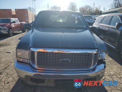 Piąte zdjęcie samochodu w środku: 2002 FORD EXCURSION LIMITED VIN:1FMNU43S52EB87929 - miniatura
