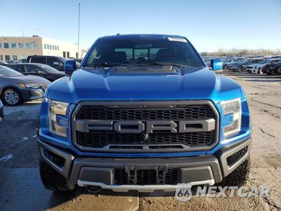 Piąte zdjęcie samochodu w środku: 2017 FORD F150 RAPTOR VIN:1FTFW1RG7HFC20145 - miniatura