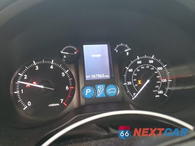Zdjęcie 9 z 14 samochodu: 2015 LEXUS GX 460 VIN:JTJBM7FXXF5112534 - miniatura