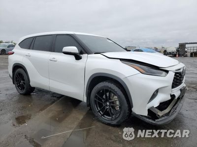 Czwarte zdjęcie samochodu z boku: 2023 TOYOTA HIGHLANDER L VIN:5TDKDRAH6PS032836 - miniatura