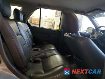 Zdjęcie 11 z 14 samochodu: 2000 ISUZU RODEO S VIN:4S2DM58WXY4346884 - miniatura