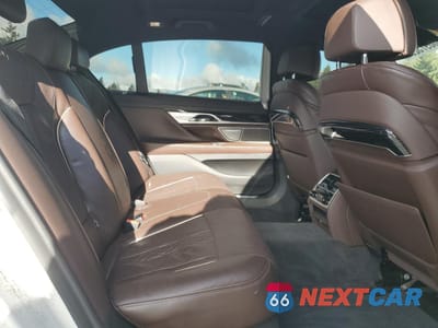 Zdjęcie 10 z 14 samochodu: 2022 BMW 750 XI VIN:WBA7U2C03NCH40559 - miniatura