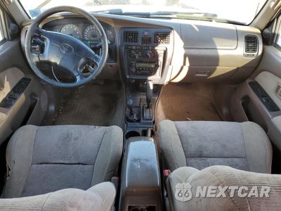 Zdjęcie 8 z 14 samochodu: 2000 TOYOTA 4RUNNER SR5 VIN:JT3HN86R1Y0263199 - miniatura