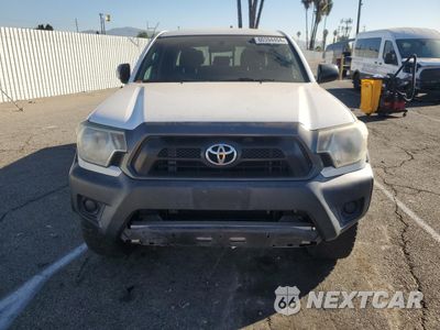 Piąte zdjęcie samochodu w środku: 2014 TOYOTA TACOMA DOUBLE CAB VIN:5TFJX4GN4EX034921 - miniatura