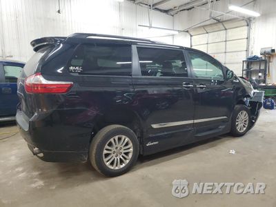 Trzecie zdjęcie samochodu z tyłu: 2017 TOYOTA SIENNA XLE VIN:5TDYZ3DC7HS867807 - miniatura