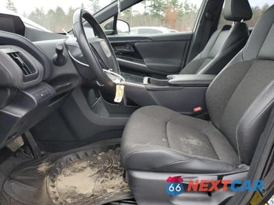 Zdjęcie 7 z 13 samochodu: 2023 TOYOTA BZ4X XLE VIN:JTMABACA6PA015440 - miniatura
