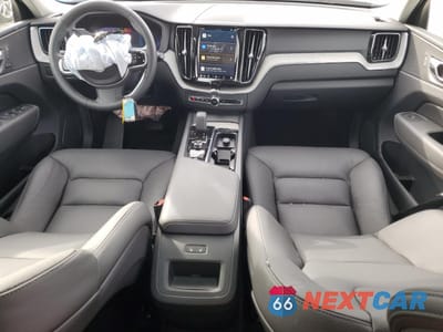 Zdjęcie 8 z 15 samochodu: 2025 VOLVO XC60 PLUS VIN:YV4M12RC6S1001266 - miniatura