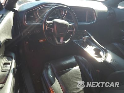 Zdjęcie 8 z 14 samochodu: 2018 DODGE CHALLENGER SXT VIN:2C3CDZAG7JH219962 - miniatura