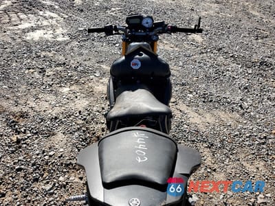 Zdjęcie 6 z 9 samochodu: 2012 YAMAHA FZ8 N VIN:JYARN27E0CA001634 - miniatura