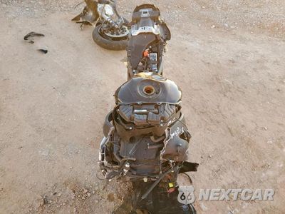 Piąte zdjęcie samochodu w środku: 2007 HONDA CBR1000 RR VIN:JH2SC57017M304323 - miniatura