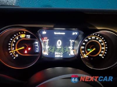 Zdjęcie 9 z 13 samochodu: 2020 JEEP WRANGLER UNLIMITED SPORT VIN:1C4HJXDN0LW323111 - miniatura