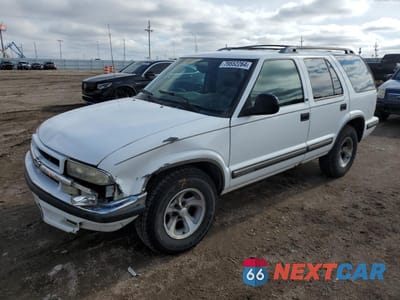 1998 CHEVROLET BLAZER 1GNCS13W9W2176398 - główne zdjęcie licytacji z USA - miniatura