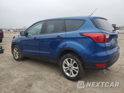Drugie zdjęcie samochodu z przodu: 2019 FORD ESCAPE S VIN:1FMCU0F75KUA82269 - miniatura