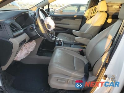 Zdjęcie 7 z 13 samochodu: 2022 HONDA ODYSSEY EXL VIN:5FNRL6H78NB043626 - miniatura