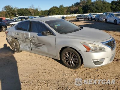 Czwarte zdjęcie samochodu z boku: 2015 NISSAN ALTIMA 2.5 VIN:1N4AL3AP4FC494207 - miniatura