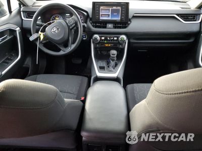 Zdjęcie 8 z 15 samochodu: 2020 TOYOTA RAV4 XLE VIN:2T3P1RFV4LW136649 - miniatura