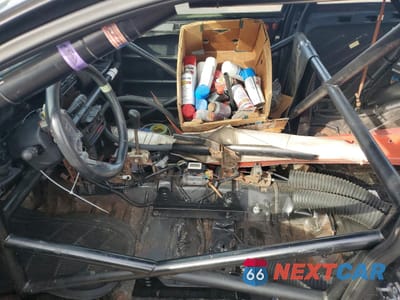 Zdjęcie 7 z 12 samochodu: 1999 SATURN SC2 VIN:1G8ZR1270XZ271458 - miniatura