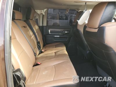 Zdjęcie 11 z 14 samochodu: 2015 RAM 3500 LARAMIE VIN:3C63R3MLXFG570253 - miniatura