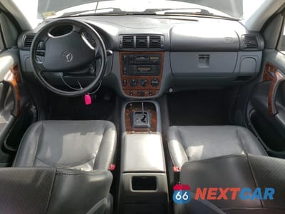 Zdjęcie 8 z 13 samochodu: 1999 MERCEDES-BENZ ML 430 VIN:4JGAB72E2XA060295 - miniatura