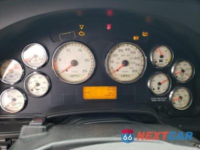 Zdjęcie 8 z 10 samochodu: 2013 INTERNATIONAL PROSTAR VIN:3HSDJSJR9DN355387 - miniatura