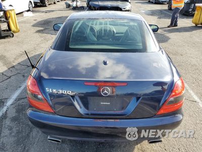 Zdjęcie 10 z 15 samochodu: 2009 MERCEDES-BENZ SLK 300 VIN:WDBWK54F19F192182 - miniatura