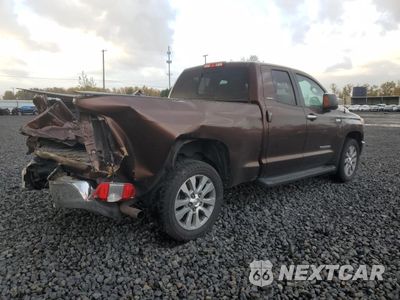 Trzecie zdjęcie samochodu z tyłu: 2014 TOYOTA TUNDRA DOUBLE CAB LIMITED VIN:5TFSY5F13EX151587 - miniatura