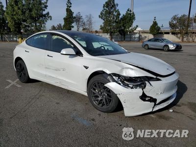 Czwarte zdjęcie samochodu z boku: 2024 TESLA MODEL 3 VIN:5YJ3E1EB2RF819623 - miniatura