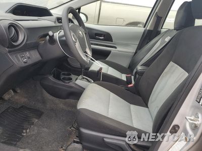 Zdjęcie 7 z 13 samochodu: 2014 TOYOTA PRIUS C VIN:JTDKDTB39E1560574 - miniatura