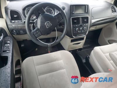 Zdjęcie 8 z 14 samochodu: 2019 DODGE GRAND CARAVAN SE VIN:2C7WDGBG2KR786171 - miniatura