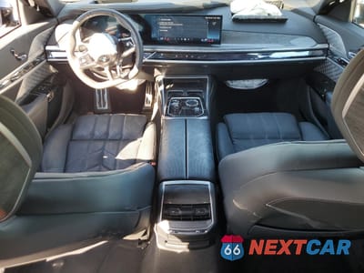 Zdjęcie 8 z 15 samochodu: 2023 BMW I7 XDRIVE60 VIN:WBY53EJ09PCN55206 - miniatura