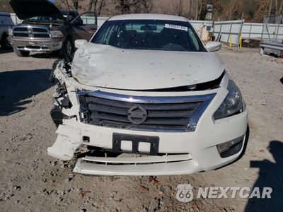 Piąte zdjęcie samochodu w środku: 2015 NISSAN ALTIMA 2.5 VIN:1N4AL3AP8FN330334 - miniatura