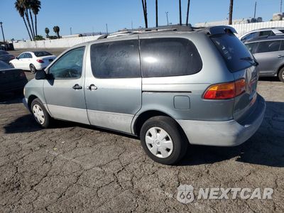 Drugie zdjęcie samochodu z przodu: 2000 TOYOTA SIENNA LE VIN:4T3ZF13C8YU178599 - miniatura