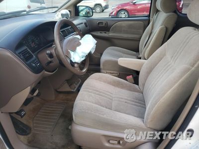 Zdjęcie 7 z 16 samochodu: 2000 TOYOTA SIENNA LE VIN:4T3ZF13C7YU176097 - miniatura