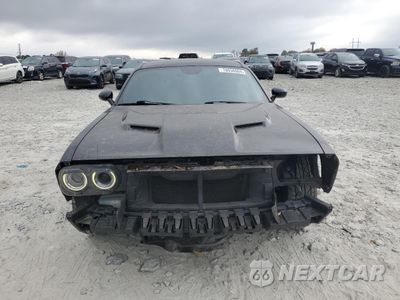 Piąte zdjęcie samochodu w środku: 2016 DODGE CHALLENGER R/T VIN:2C3CDZBT7GH185283 - miniatura