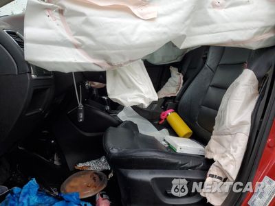 Zdjęcie 7 z 13 samochodu: 2016 MAZDA CX-5 GT VIN:JM3KE2DY0G0647165 - miniatura