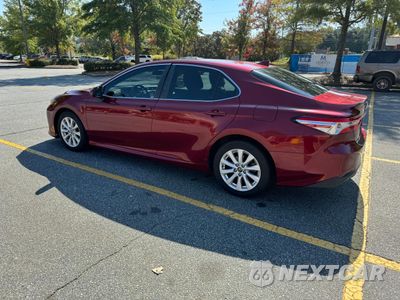 Trzecie zdjęcie samochodu z tyłu: 2019 TOYOTA CAMRY L VIN:4T1B11HK3KU708963 - miniatura