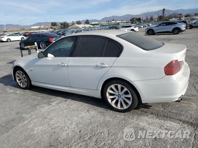 Trzecie zdjęcie samochodu z tyłu: 2011 BMW 328 I SULEV VIN:WBAPH5C52BA441196 - miniatura
