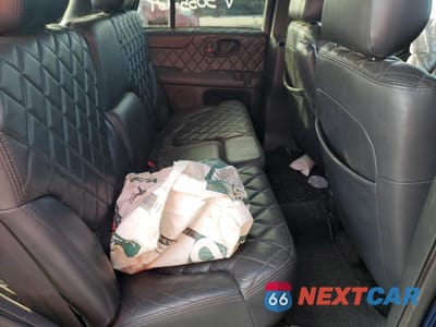 Zdjęcie 11 z 14 samochodu: 2000 GMC JIMMY / ENVOY VIN:1GKDT13W9Y2305564 - miniatura