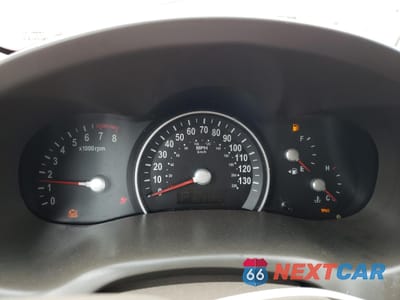 Zdjęcie 9 z 12 samochodu: 2011 KIA SEDONA LX VIN:KNDMG4C73B6378410 - miniatura
