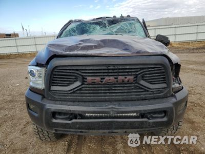 Piąte zdjęcie samochodu w środku: 2015 RAM 3500 LARAMIE VIN:3C63R3MLXFG570253 - miniatura