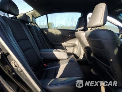 Zdjęcie 10 z 14 samochodu: 2016 HONDA ACCORD SPORT VIN:1HGCR2F50GA086398 - miniatura