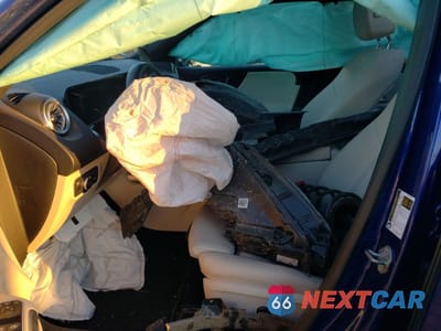 Zdjęcie 7 z 13 samochodu: 2023 MERCEDES-BENZ GLB 250 4MATIC VIN:W1N4M4HB1PW294771 - miniatura